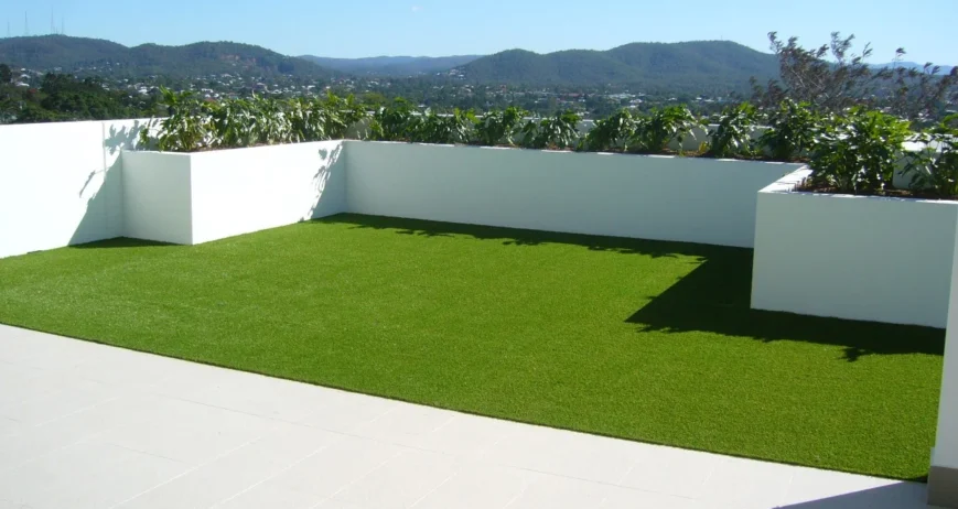 Césped artificial áticos terrazas Césped artificial: ¡La solución perfecta para tu jardín!