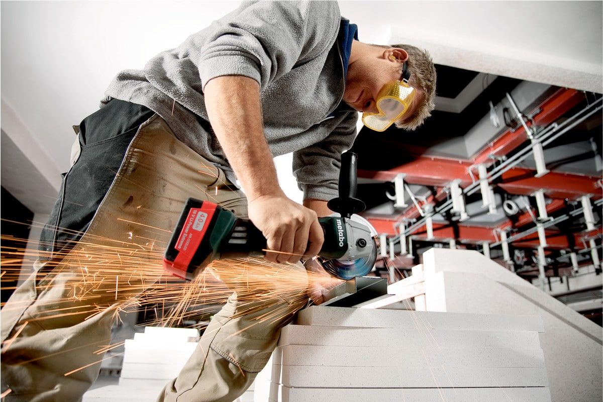 Amoladora METABO W 18 LTX 125 quick (2x 4.0 ah) - Imagen 2