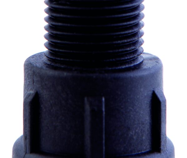 Adaptador 1/2 x 18 H-M Adaptador de gran calidad para fumigación eficiente.