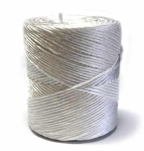 Bobina hilo rafia blanco 750 grs.(450 mts)