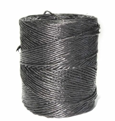 Bobina hilo rafia negro 750 grs.(450 mts)