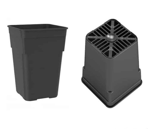 Maceta cuadrada 9x9x13  negra