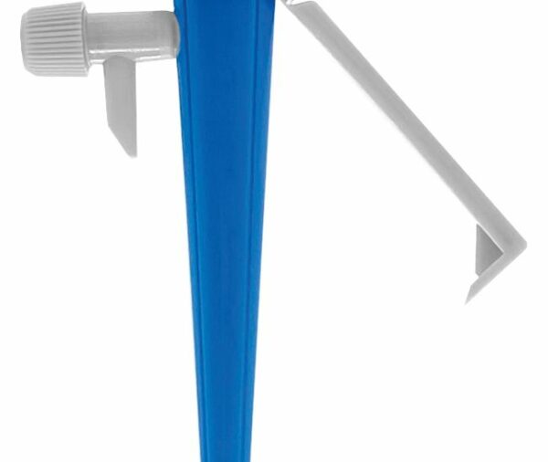 Cono de riego para botellas con caudal regulable