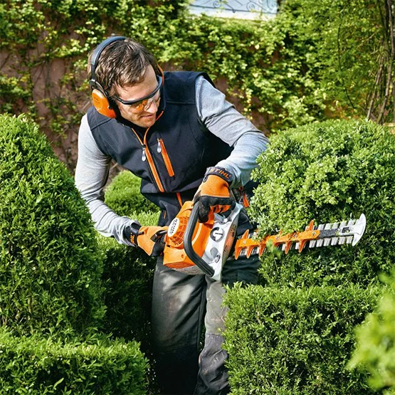 Cortasetos STIHL HS 56 C-E 60 cm - Imagen 3