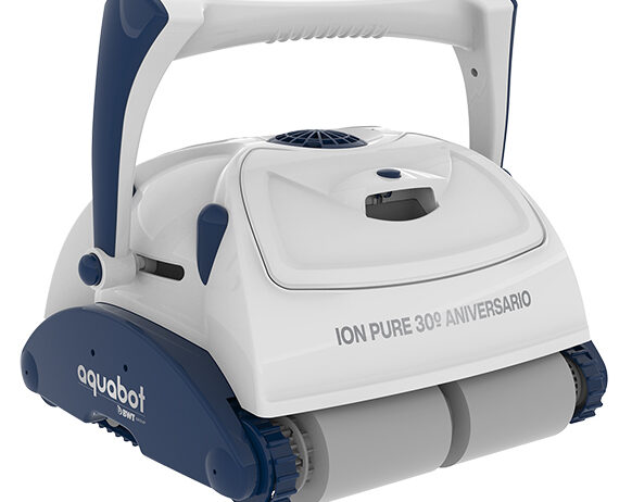 ¿Ionpure o Zodiac? Cuál es el mejor limpiafondos de piscina