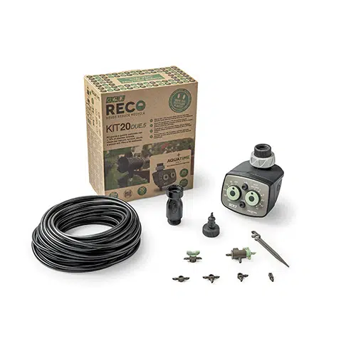 Kit de riego 20 Due.5 RECO de goteo ideal para balcones, terrazas, macizos de flores y pequeños huertos. Completo con programador de riego. Hasta 20 buques/zonas.