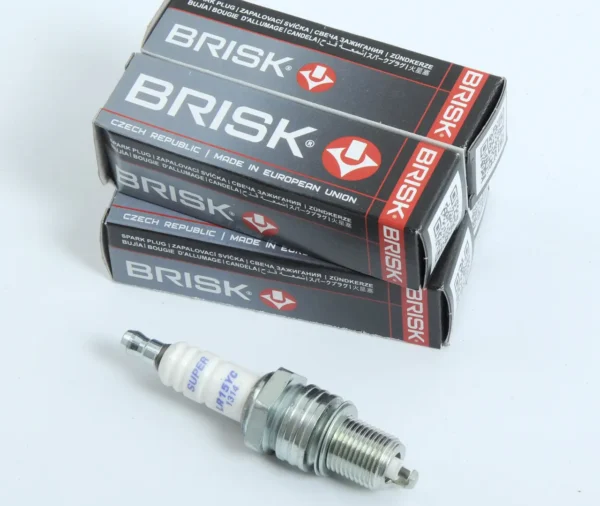 Bujia BRISK LR15YC (HONDA GX 160)