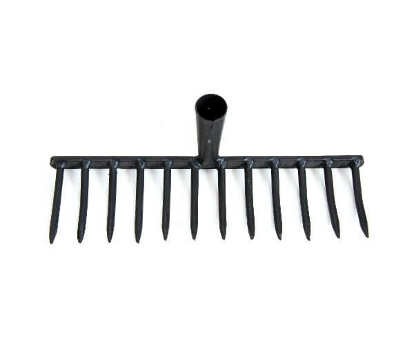 Rastrillo jardin forjado 16 puas sin mango