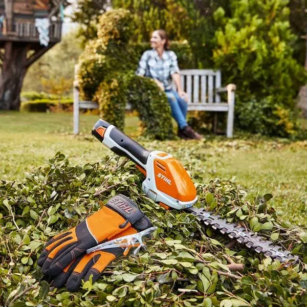 Revoluciona tu jardín con las máquinas de batería STIHL de Agrocor y aprovecha nuestra oferta especial