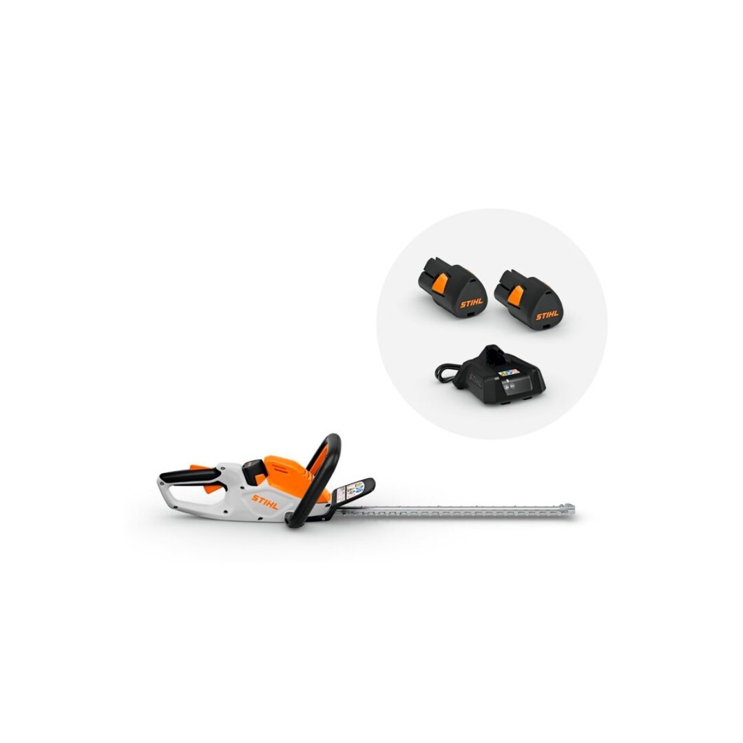 El conjunto STIHL HSA 30 + AS 2 + AL 1 es una excelente opción para el mantenimiento de setos pequeños y medianos en el hogar Cortasetos