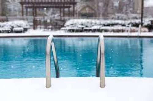 Mantenimiento de la piscina en invierno