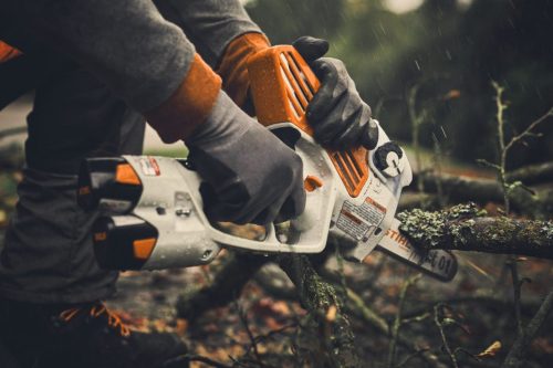 GTA 40 es la última incorporación a la familia de podadoras a batería de STIHL, diseñada para ofrecer precisión y comodidad en tareas de poda ligera y mediana Motosierra Minisierra de poda